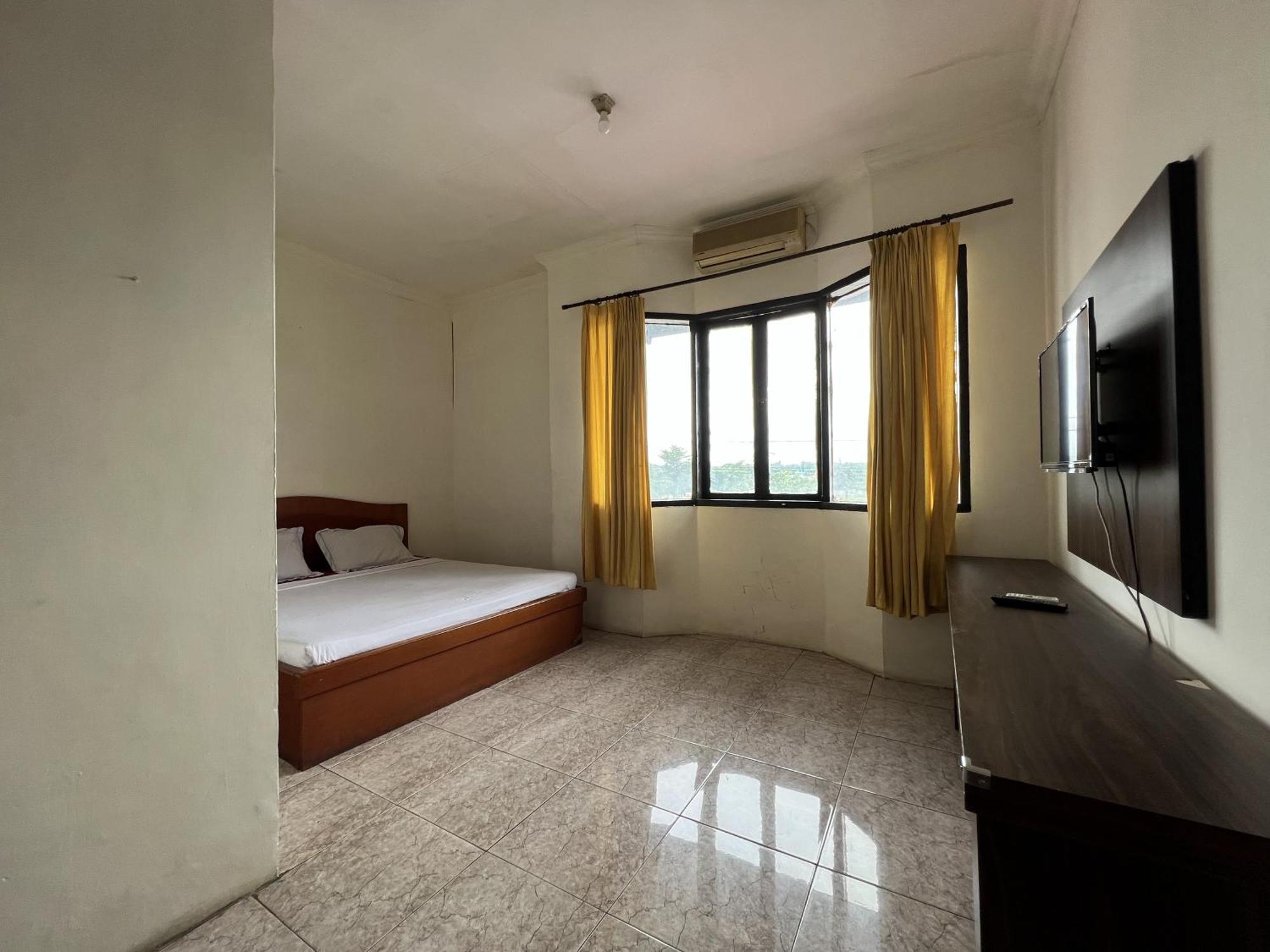 Hotel Oyo 92098 Kost Orange Syariah à Makassar Extérieur photo